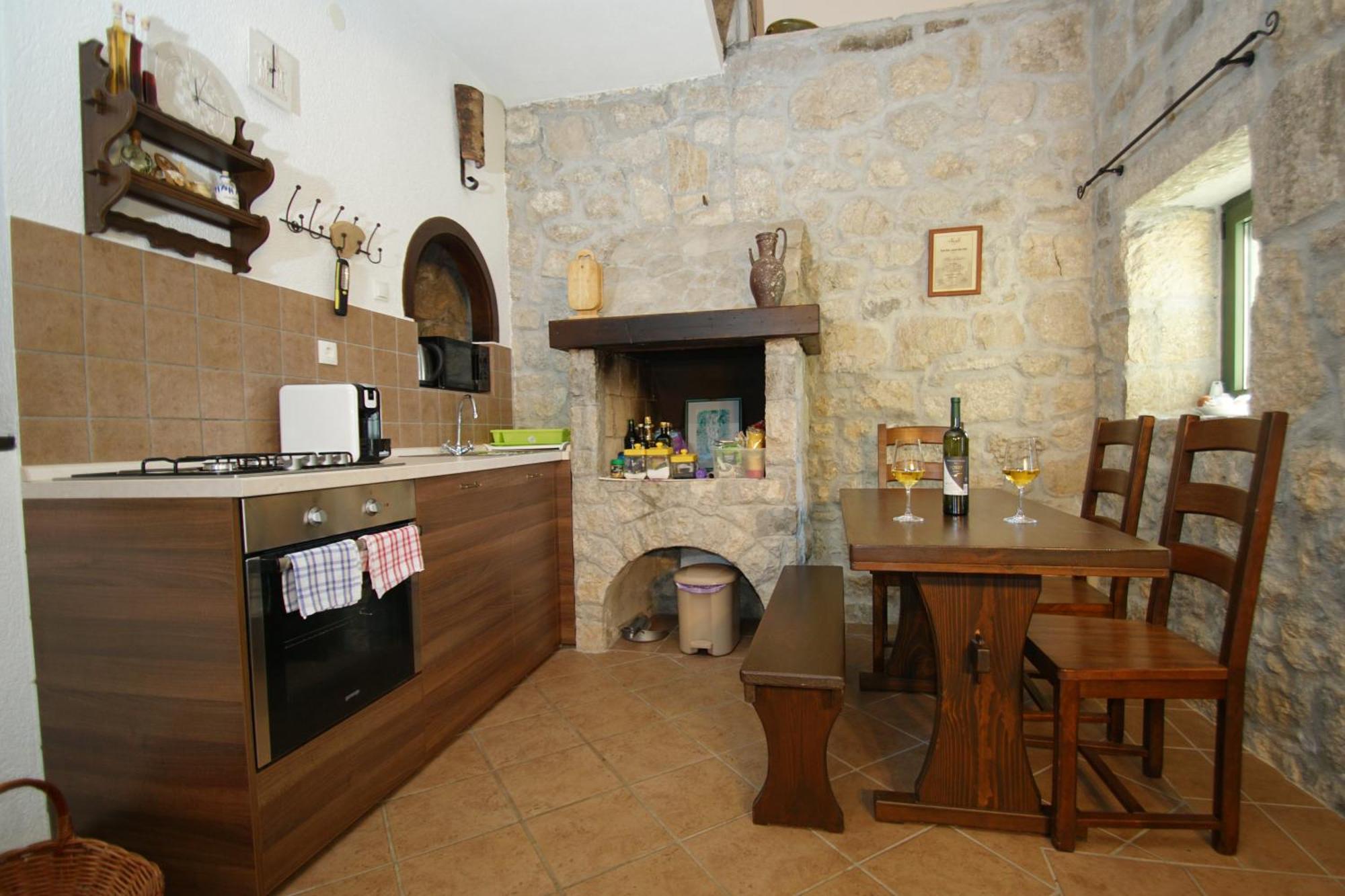 House Dida Mate - Cozy House In Nature With Heated Pool Tučepi エクステリア 写真