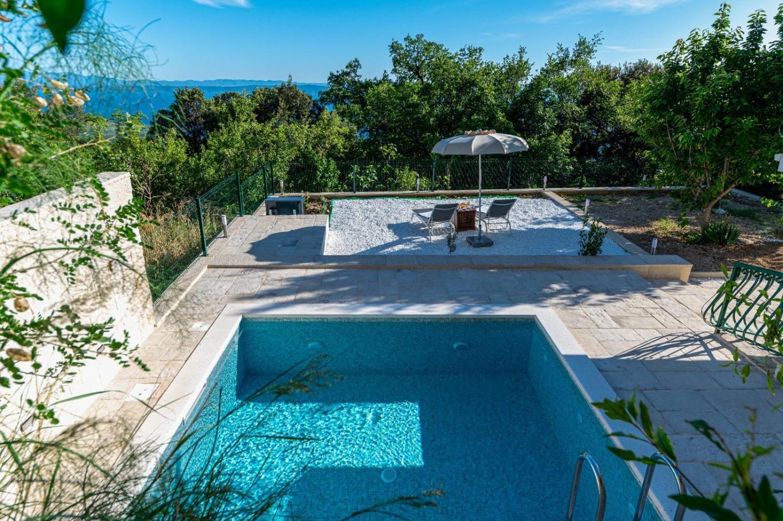 House Dida Mate - Cozy House In Nature With Heated Pool Tučepi エクステリア 写真